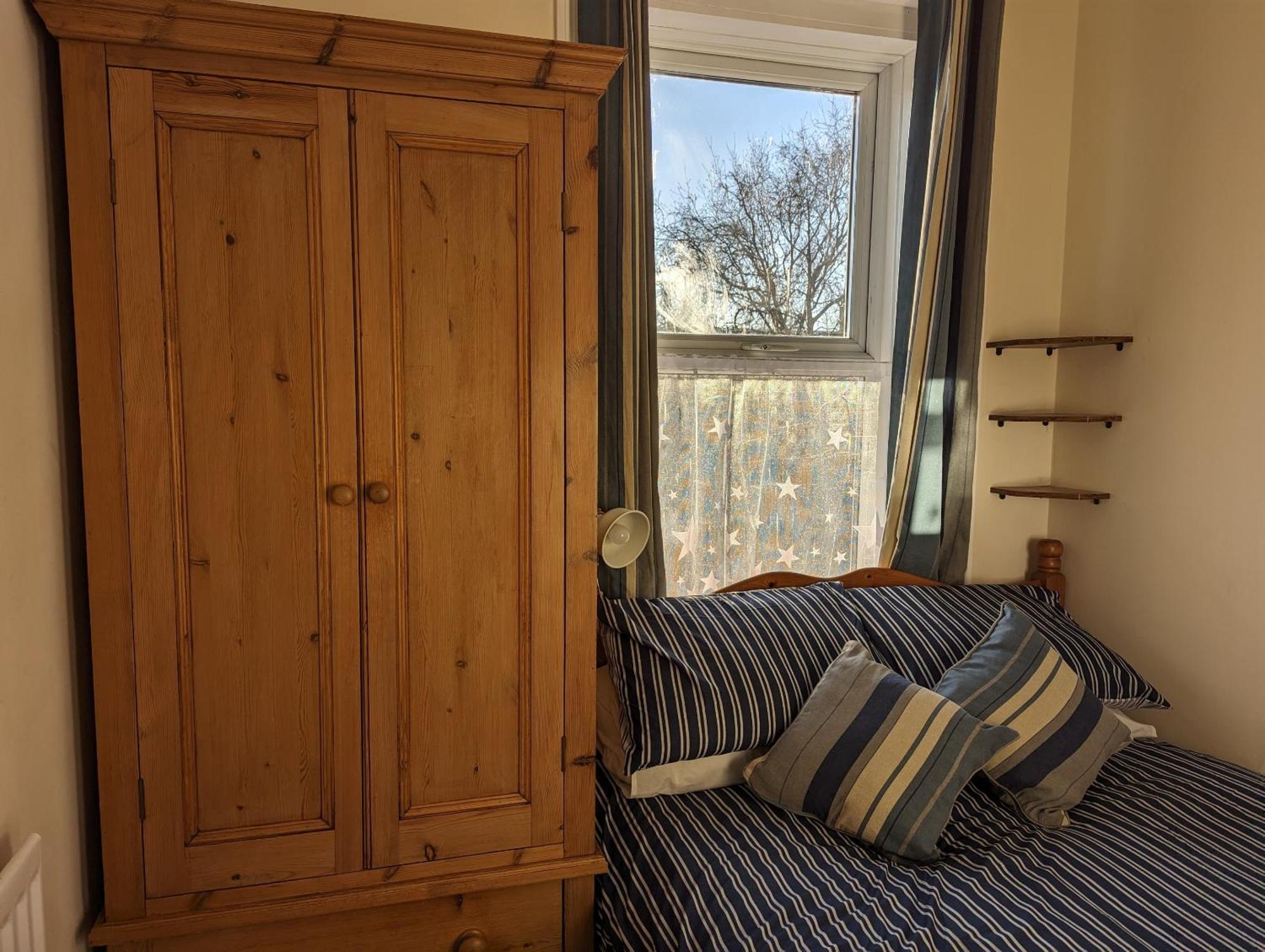 Jurassic Bay Holidays Weymouth Room photo