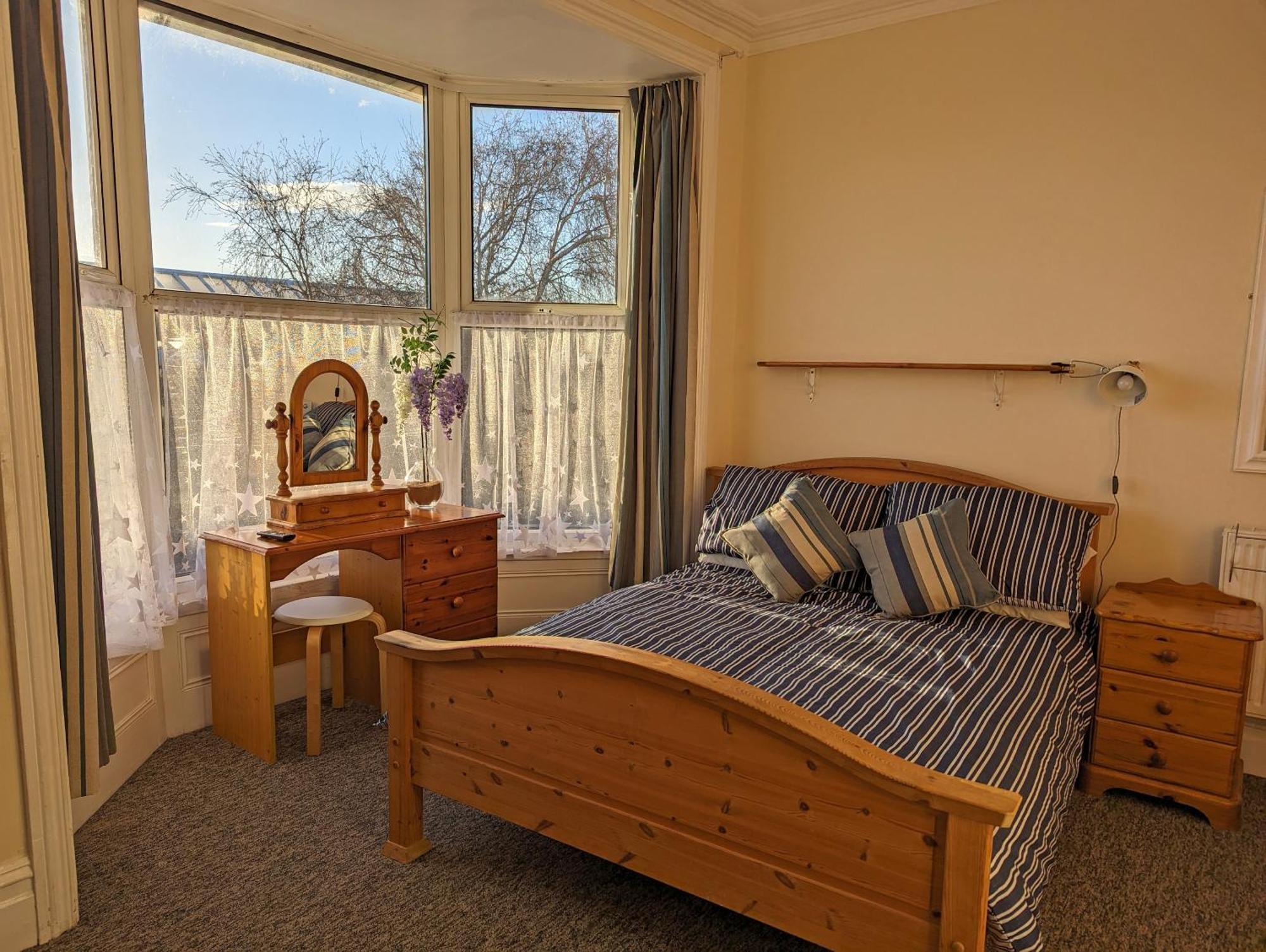 Jurassic Bay Holidays Weymouth Room photo